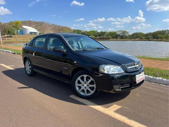 CHEVROLET ASTRA 2.0 MPFI ADVANTAGE 8V FLEX 4P MANUAL
